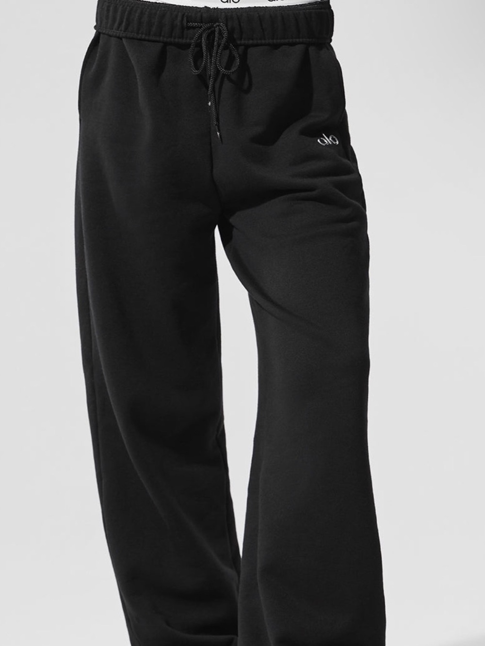 ALO Accolade Straight Leg Sweatpant
